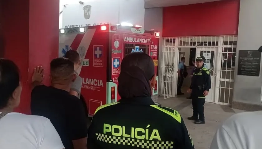 Los hermanos fueron llevados inicialmente al Hospital de Galapa.
