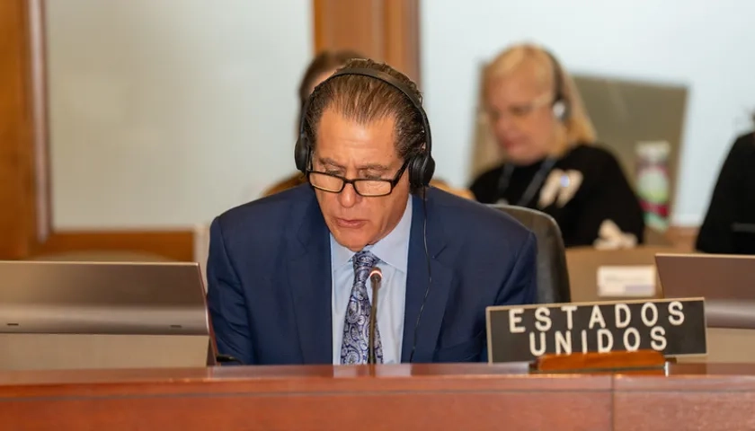 El embajador estadounidense Leandro Rizzuto.