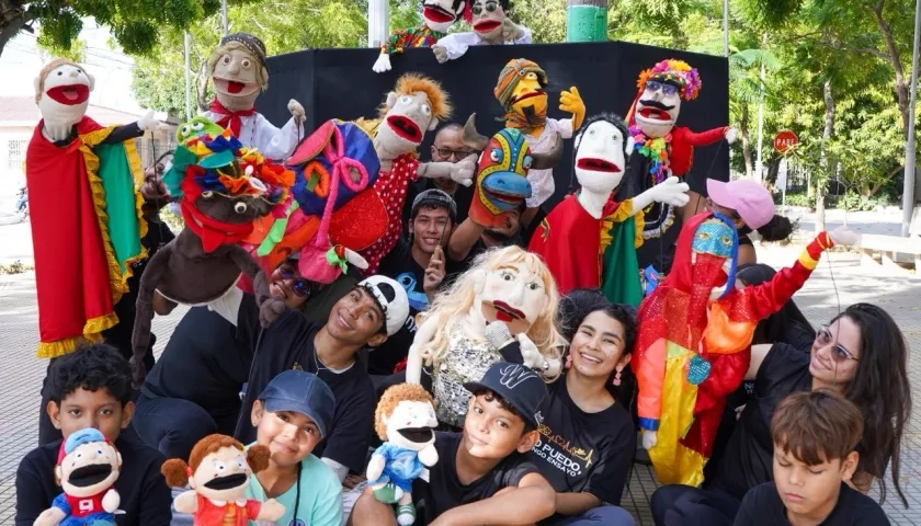 Los integrantes del Baúl Polisémico.