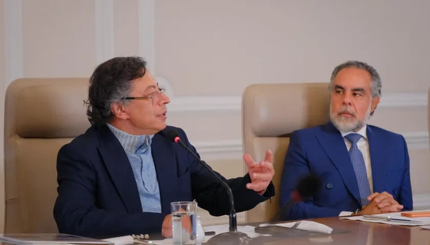 El Presidente Gustavo Petro y el Ministro del Interior, Armando Benedetti.