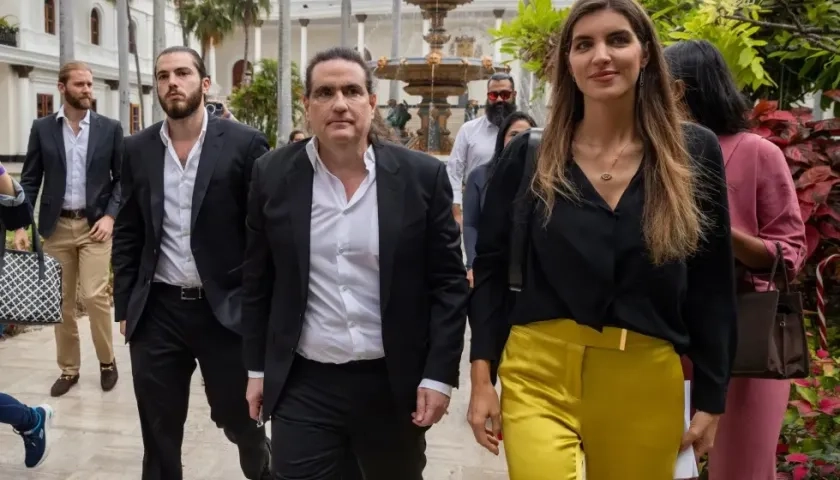 Alex Saab y su esposa Camila Fabri.