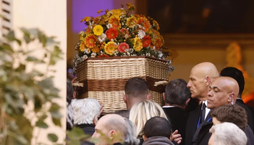 Su inhumación se celebró en la más absoluta intimidad.