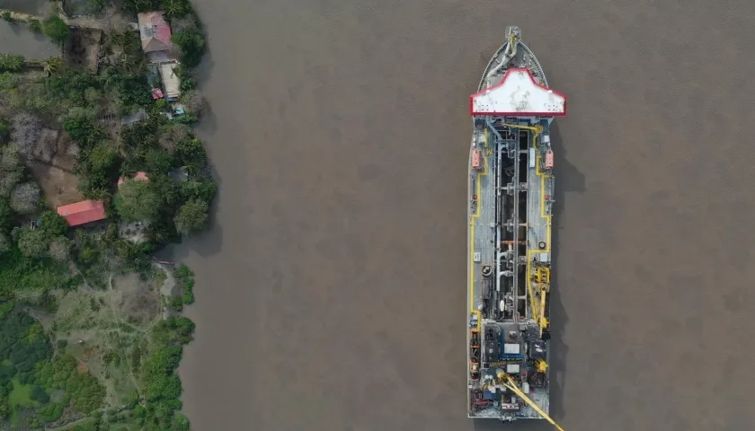 Canal de acceso al puerto de Barranquilla.