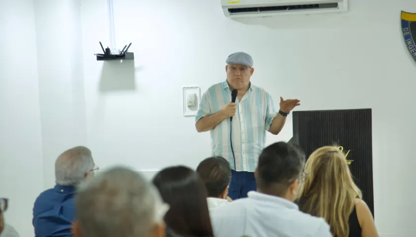 Luis Fernando Castro, director técnico de la fase de reglamentación.