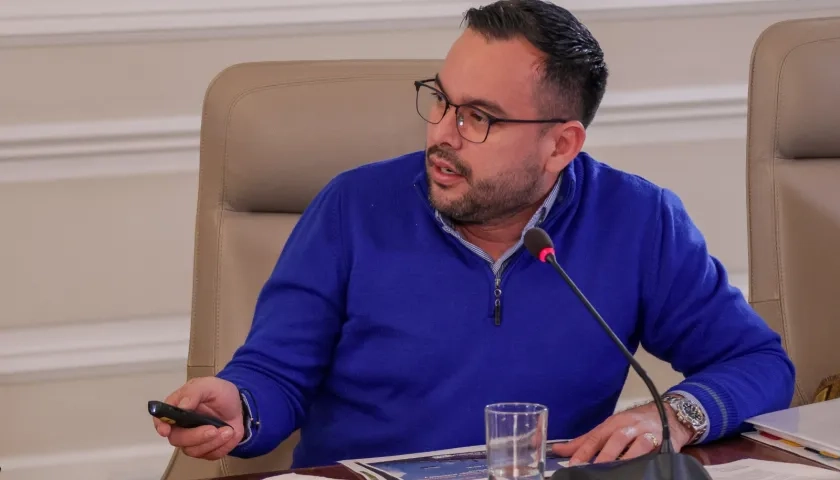 Edwin Palma, ministro de Minas y Energía, en el consejo de ministros.