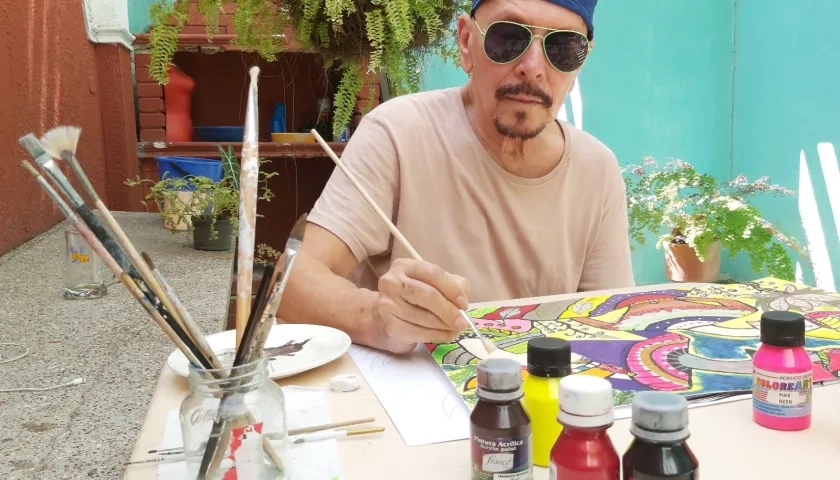 Alonso Suárez, ganador del Premio Nacional de Artes Plásticas del Ministerio de Cultura.