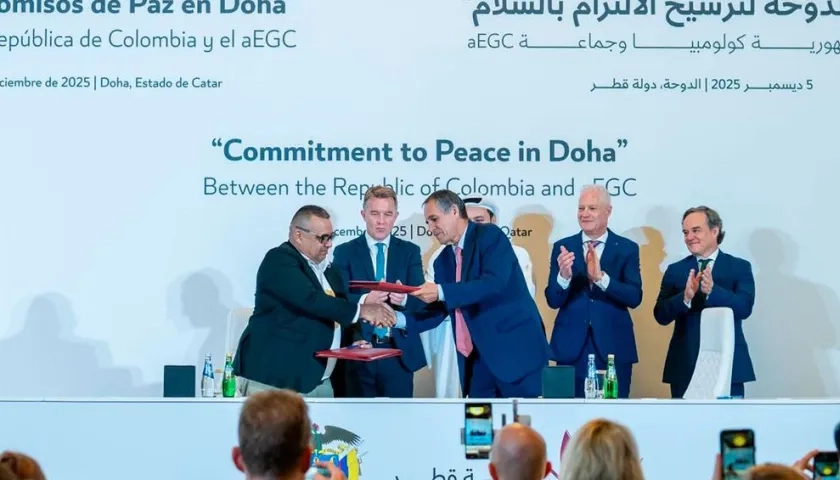 Imagen de la mesa de diálogo.