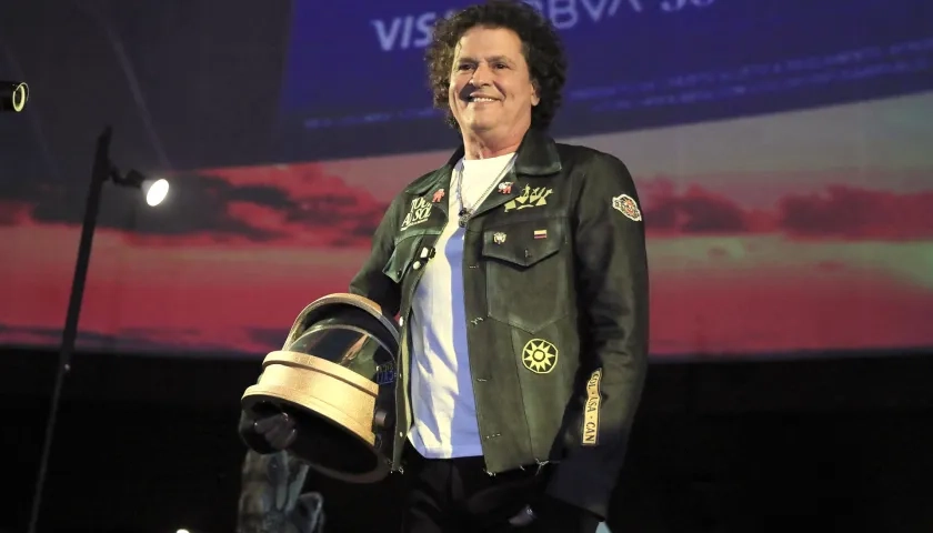 Carlos Vives.