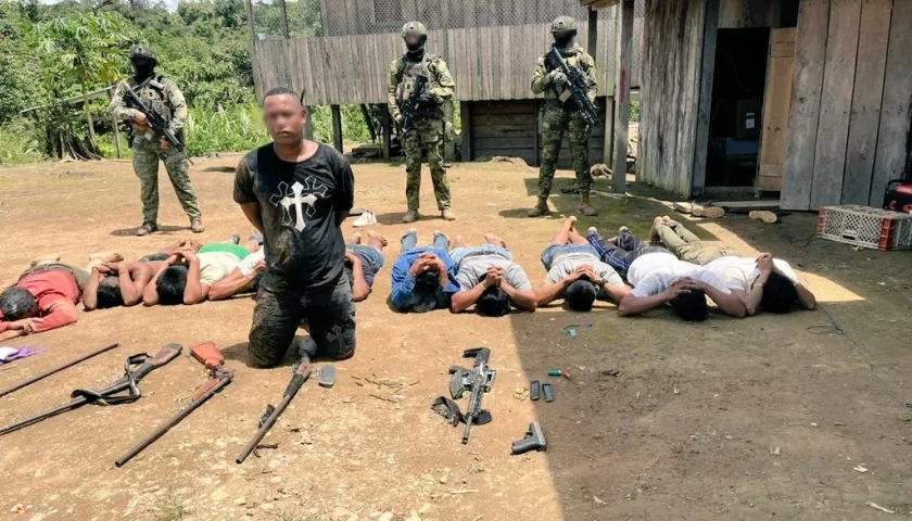 Alias 'Camilo' fue capturado junto a otras nueve personas.