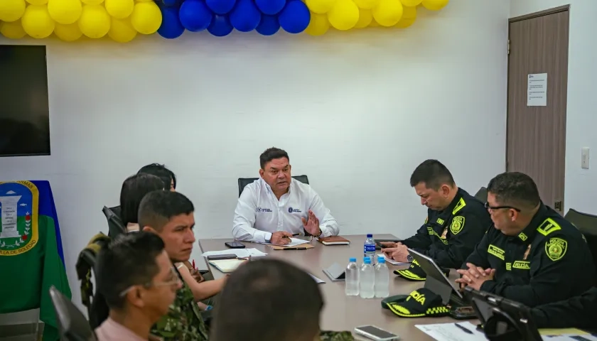 Consejo extraordinario de seguridad tras el ataque a bala contra el líder social. 