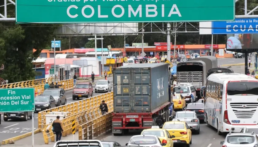 Frontera entre Colombia y Ecuador. 