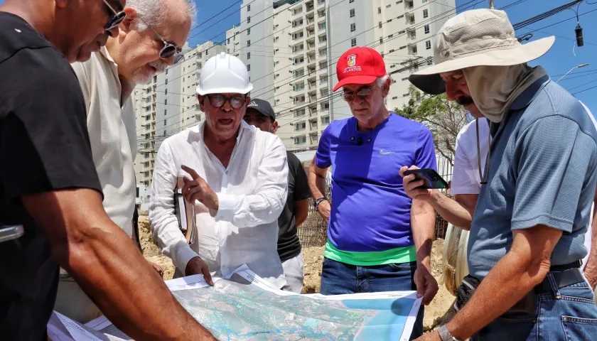 Gobernador Eduardo Verano en inspección técnica.