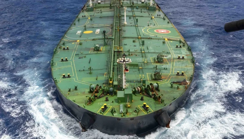 Petrolero interceptado.