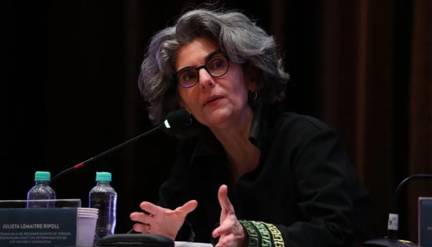 Julieta Lemaitre Ripoll, Magistrada de la Sala de Reconocimiento de Verdad de la JEP. 