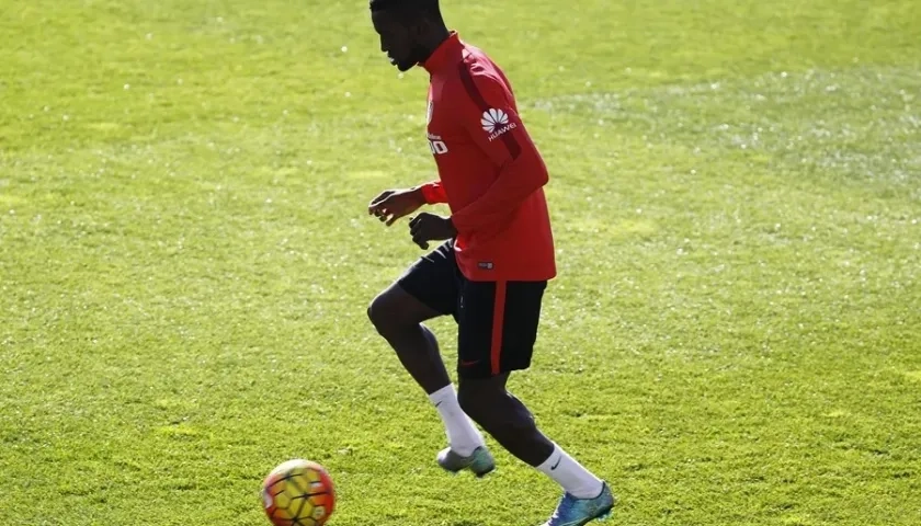 Jackson Martínez durante un entrenamiento en Atlético de Madrid.