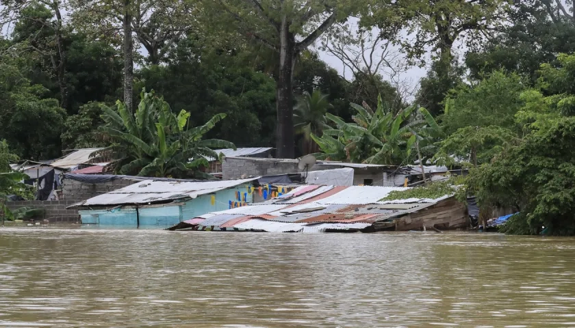 Inundación en el barrio Zarabanda, en Montería.