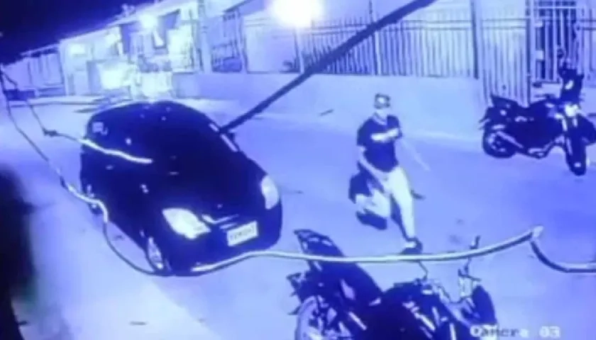 Sicario que disparó contra las personas.