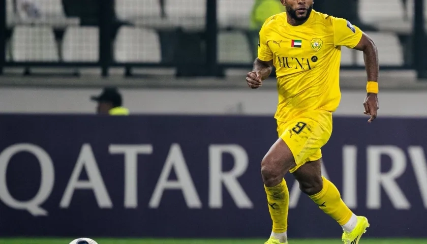 Miguel Ángel Borja completó tres goles con Al Wasl.