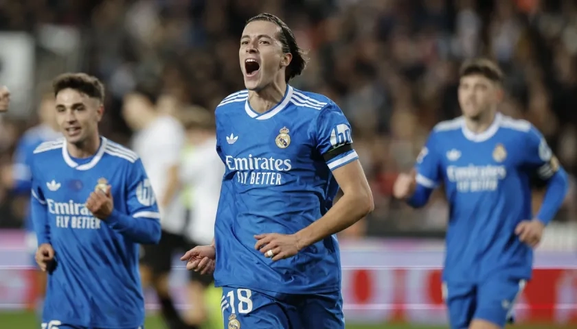 Álvaro Carreras, autor del primer gol del Real Madrid ante el Valencia.