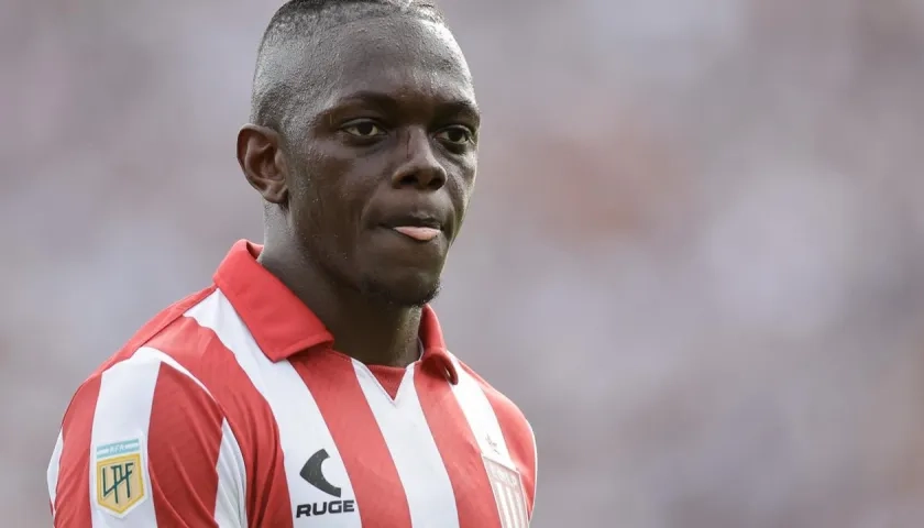 El colombiano Edwuin Cetré está nuevamente en el radar de Boca Juniors.