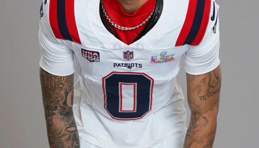 Christian González, jugador colombiano de los New England Patriots.