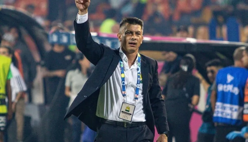 El paraguayo Gustavo Florentín, nuevo técnico de Jaguares. 