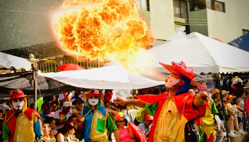 Diablos Arlequines durante el desfile en años anteriores. 