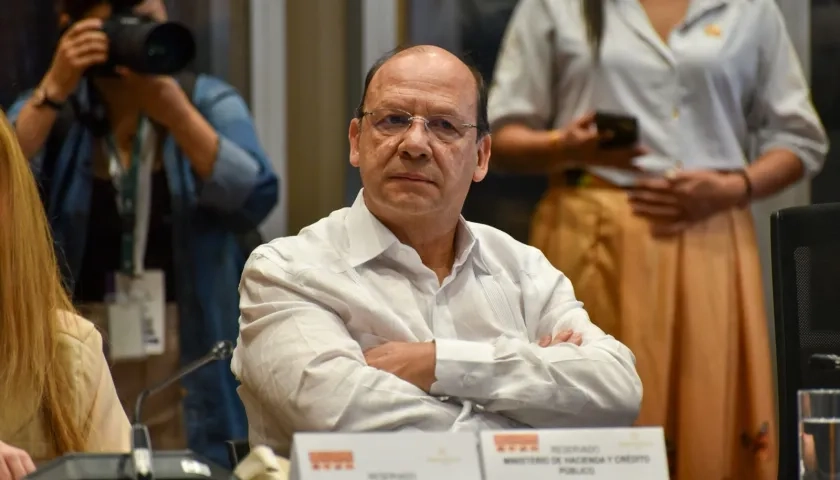 Germán Ávila, ministro de Hacienda y Crédito Público. 