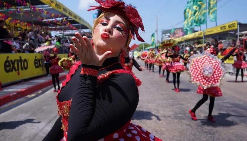 Las Negritas Puloy suman 48 años participando en el Carnaval de Barranquilla.