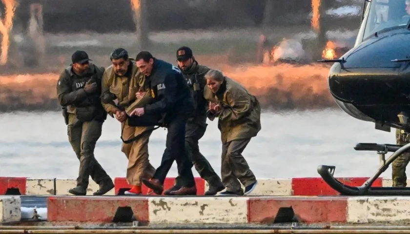 Cilia Flores y Nicolás Maduro en poder de las autoridades estadounidenses.