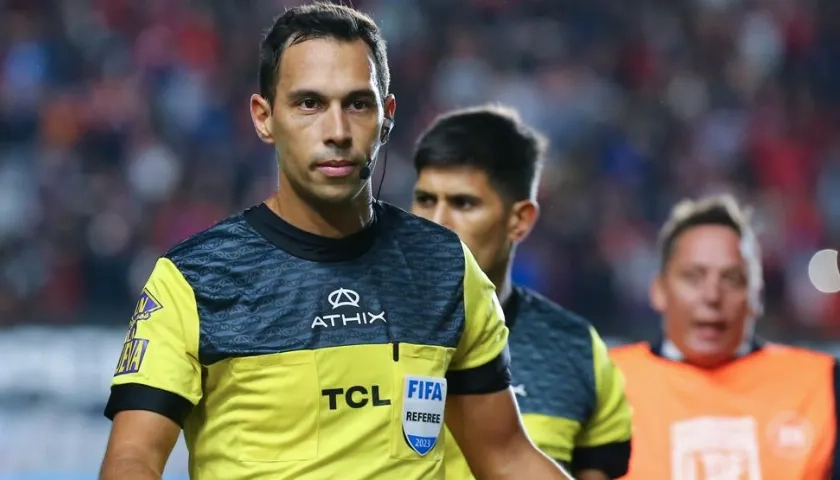 Facundo Tello, árbitro internacional argentino. 