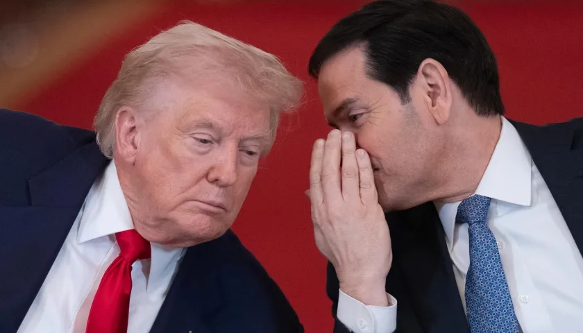 El presidente de EE.UU. Donald Trump con el secretario de Estado, Marco Rubio.