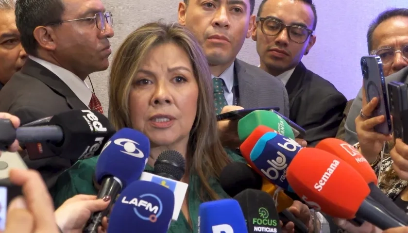 Luis Adriana Camargo, Fiscal General de la Nación. 