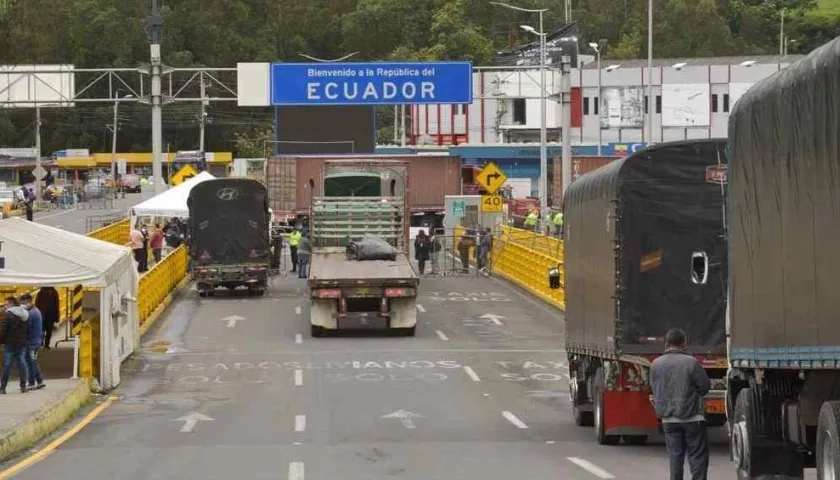 Frontera entre Colombia y Ecuador. 