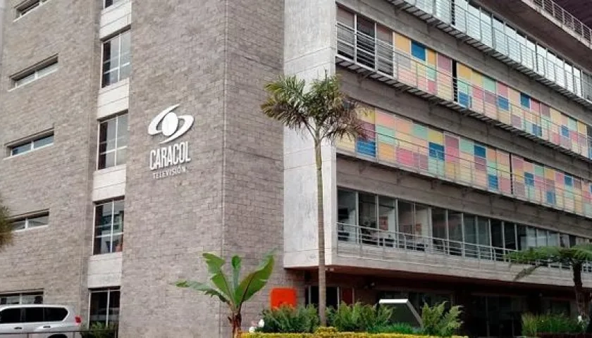 Fachada de Caracol Televisión.