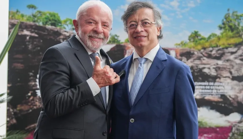  Luiz Inácio Lula da Silva y Gustavo Petro, reunidos en Bogotá