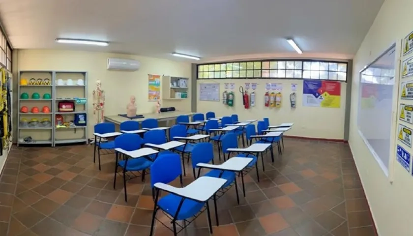 Un salón habilitado para impartir los conocimientos sobre seguridad y salud de los trabajadores. 