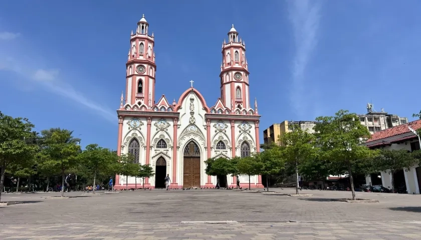 La construcción de la iglesia San Nicolás de Tolentino duró aproximadamente 300 años.