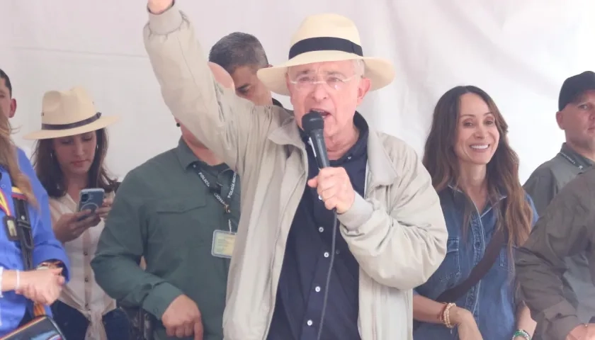 El expresidente Álvaro Uribe Vélez.