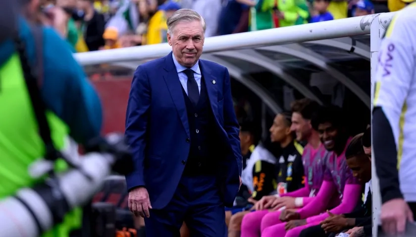Carlo Ancelotti, entrenador de la selección brasileña, en el partido contra Francia.