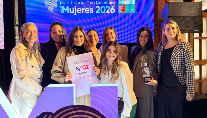 Mujeres que hacen parte del equipo de Dolmen.