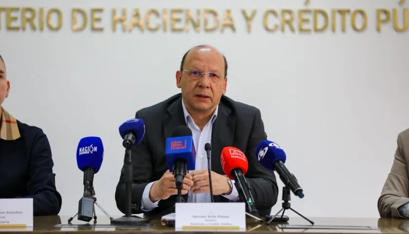 Germán Ávila, ministro de Hacienda. 