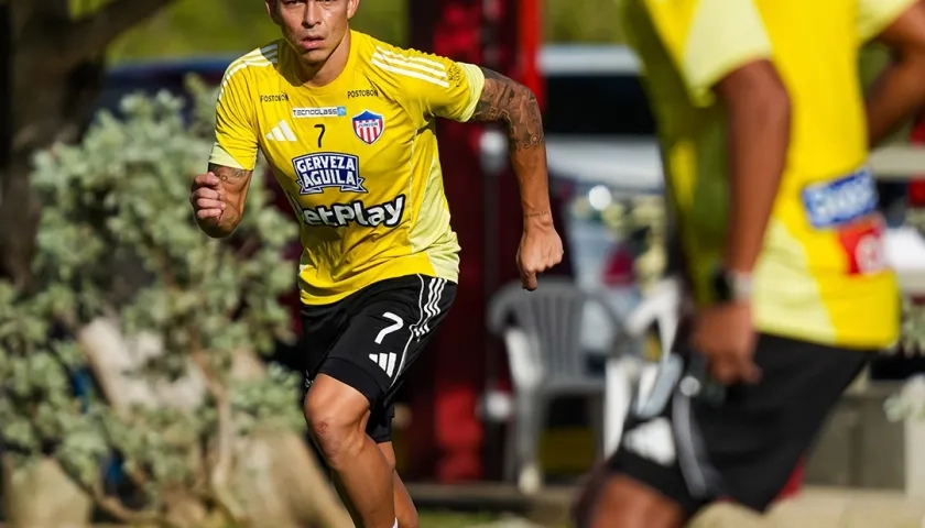 Harold Rivera, mediocampista del Junior. 