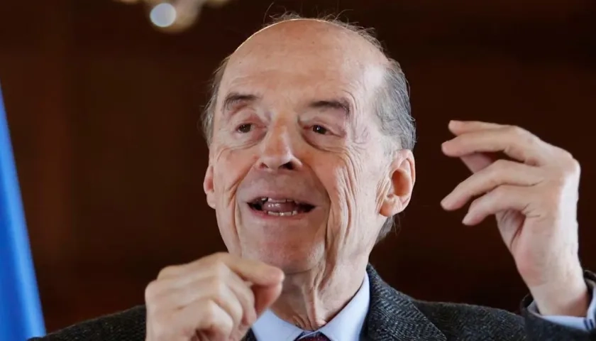 Álvaro Leyva Durán.