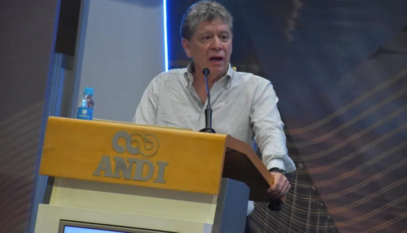 Bruce Mac Master, presidente de la Andi.