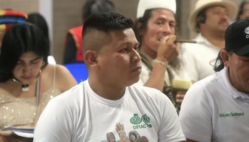 Indígenas participan en la conferencia la 'Ruta de los Pueblos Indígenas por la Transición más allá de los Combustibles Fósiles'.