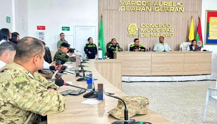 Aspecto del consejo extraordinario de seguridad este lunes en el municipio de Maicao. 