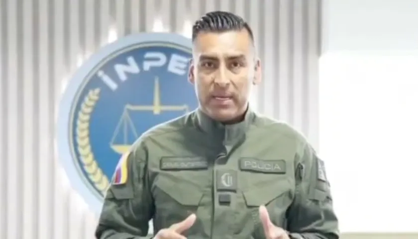 El director del Inpec, teniente coronel Daniel Fernando Gutiérrez. 