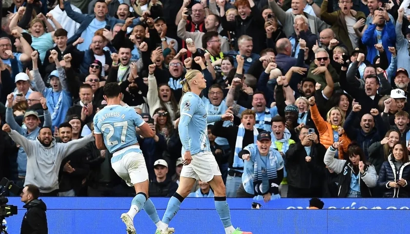 Erling Haaland celebra el 2-1 durante el partido del Manchester City y Arsenal FC