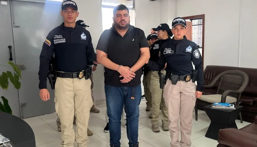 Kevin Simón López Barros en el proceso de extradición a Estados Unidos. 